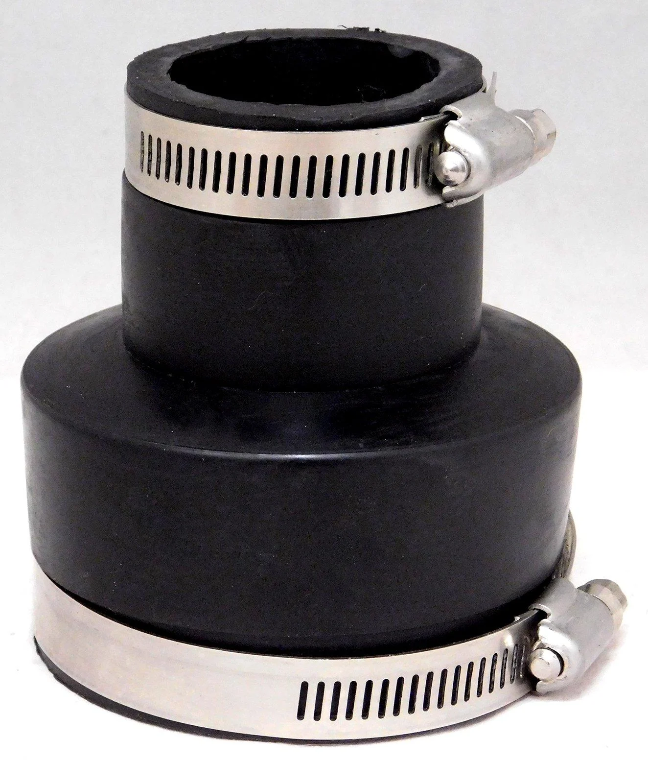 Cloverleaf 3" - 1.5" Rubber Reducer